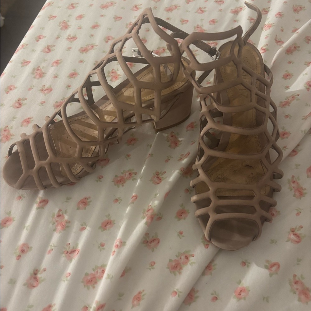 schutz juliana heels in beige